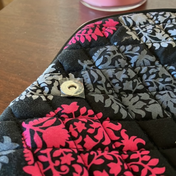 NWT Vera Bradley Slim Saddle cross Body Bag in northern lights pattern - Picture 6 of 12